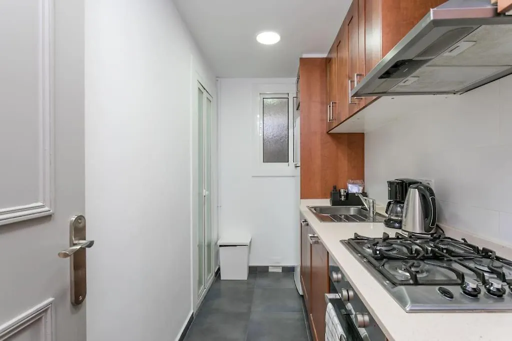 Canela Homes Barcelona Cozy Apartment